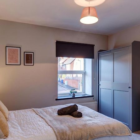 Cosy 2 Bed Home Chesterfield Ngoại thất bức ảnh